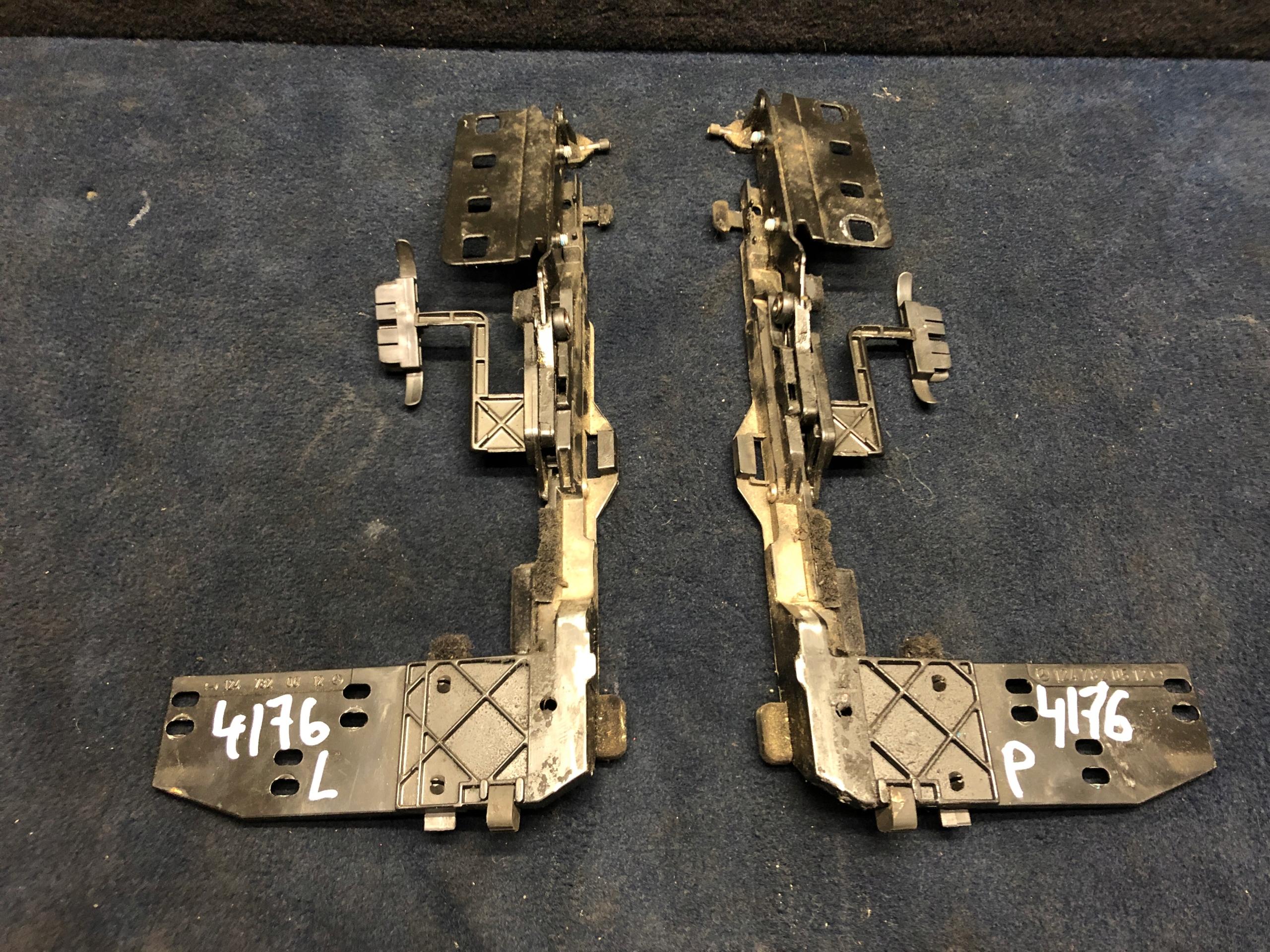 MERCEDES-BENZ НАПРАВЛЯЮЩИЕ ЛЮКА 1247820512