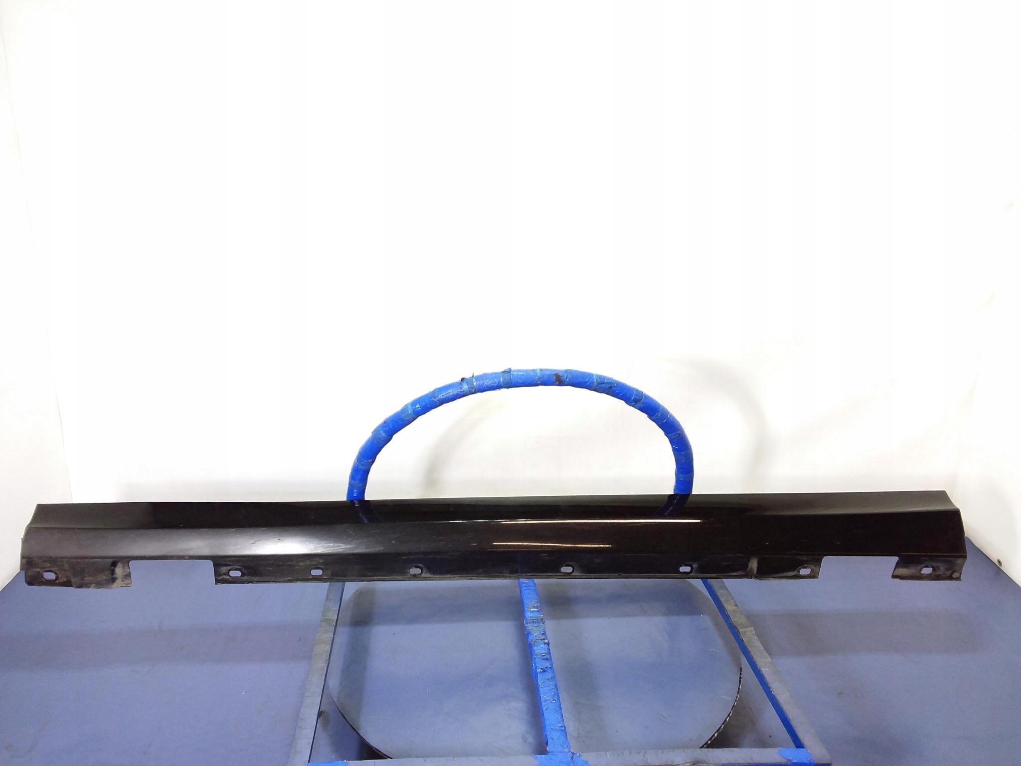 MERCEDES C-Class W204 педаль порога левая