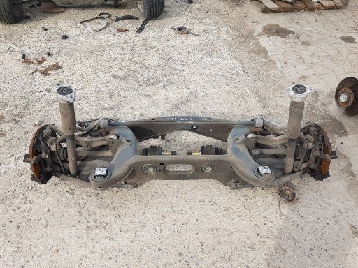 Mercedes c клас w205 2.2cdi задня підвіска