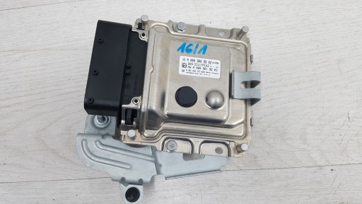 A0009009902 - MERCEDES C Class W205 драйвер ADBLUE