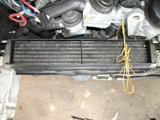 A2205000400 2205000400 - MERCEDES CL W215 S W220 МАСЛЯНЫЙ ОХЛАДИТЕЛЬ CL600 5.8