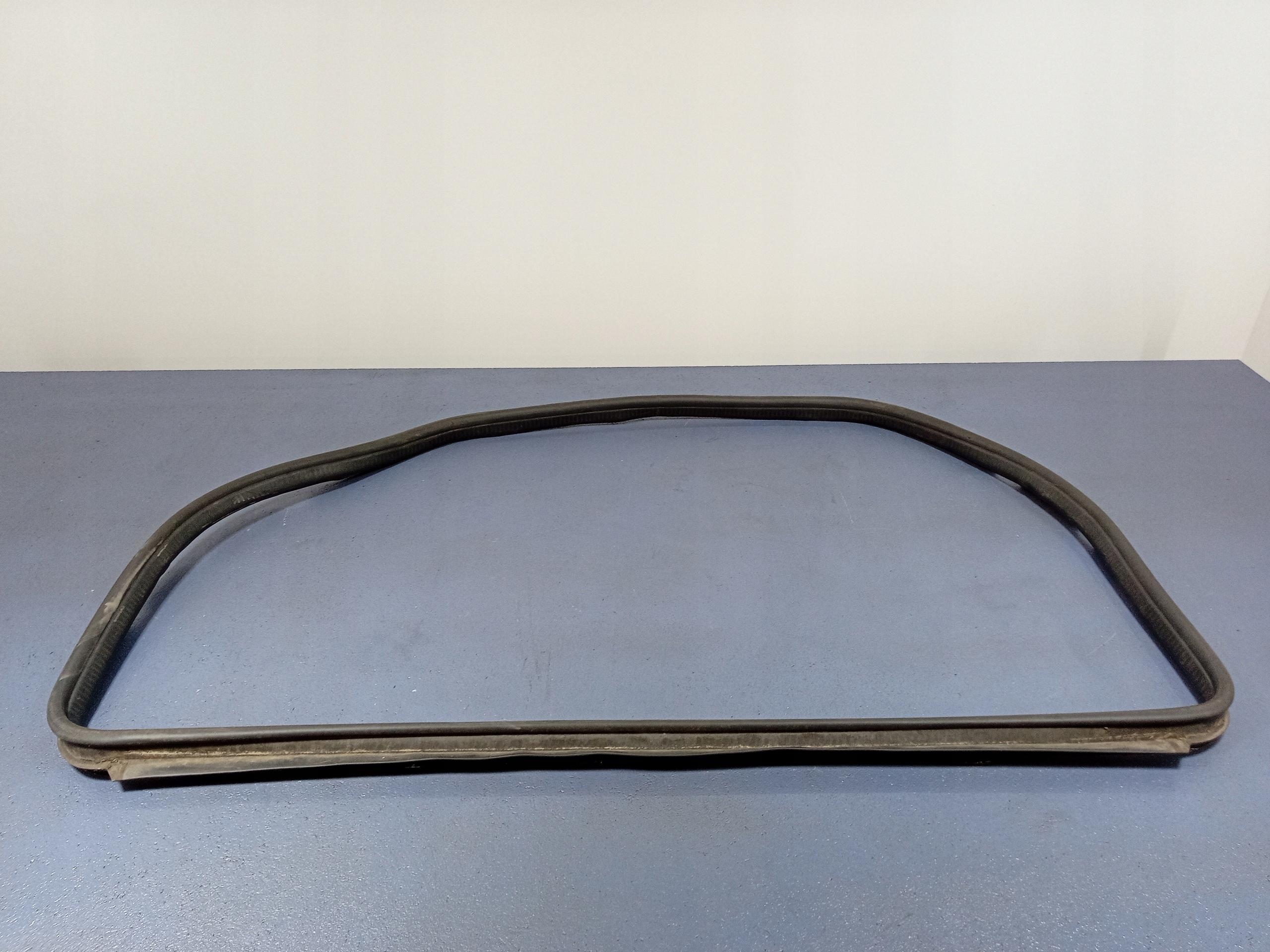 Mercedes CL W216 прокладка багажника A2167500598