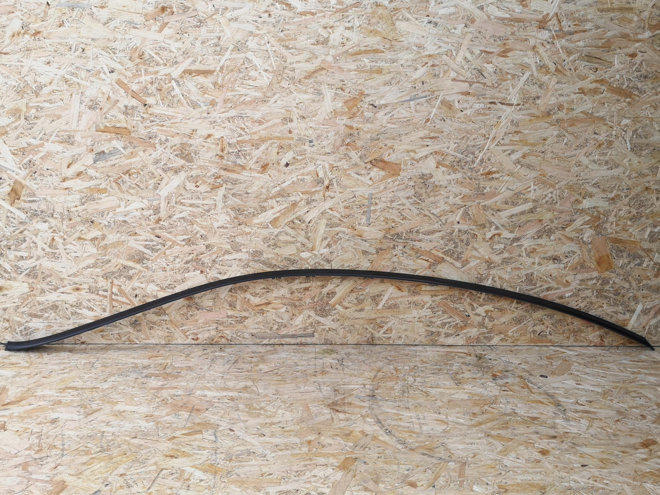 MERCEDES CLA W117 накладка на дах ліва