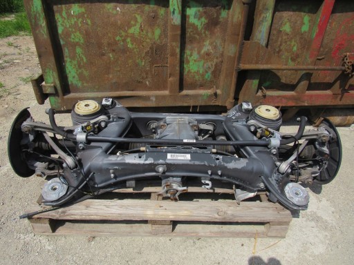 A2183505502 2183505502 - Mercedes cls w218 63 amg sanch salls зада