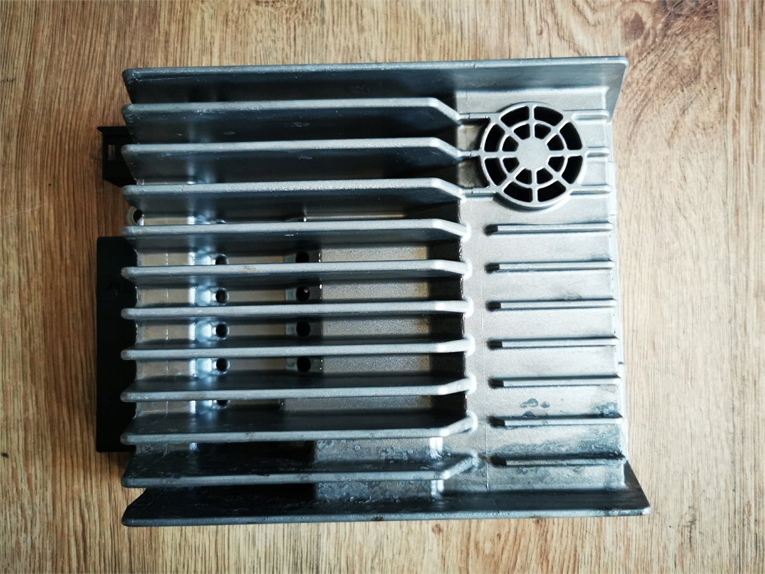 MERCEDES CLS W219 аудио усилитель A2118709690