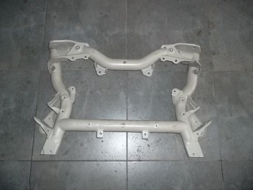 A212628061 A212 - Mercedes e class 212 w212 балка двигателя