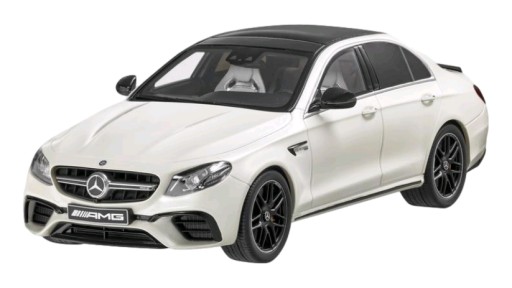 Модель автомобиля MERCEDES E-CLASS E63 AMG 1:18 OE