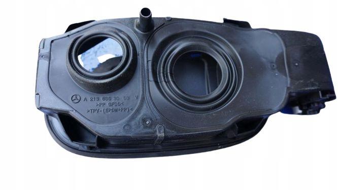 A2136302503 - MERCEDES E В 213-НОВАЯ КРЫШКА ТОПЛИВНОГО БАКА