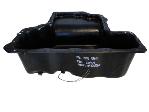 A6420101928 - MERCEDES GL X164 164 масляный поддон нижняя часть