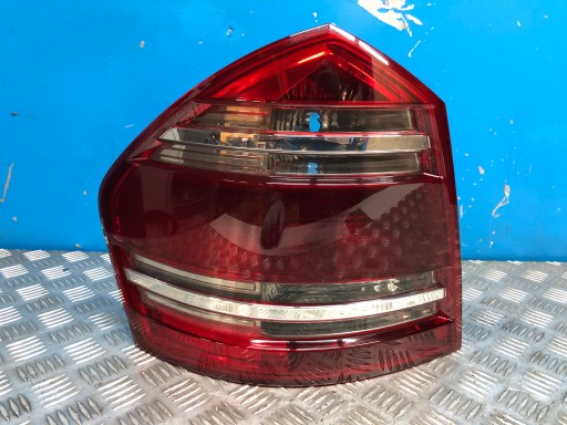 Mercedes gl x164 ліхтар задній лівий задній a1648200564