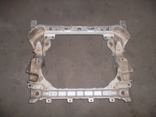 A2536208500 A2056200400 - Mercedes glc 253 w253 belka для тележки двигателя