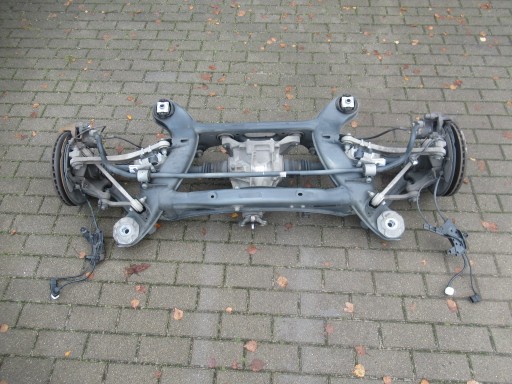 w205 w205 - Задняя подвеска mercedes glc lift 2.2d в сборе