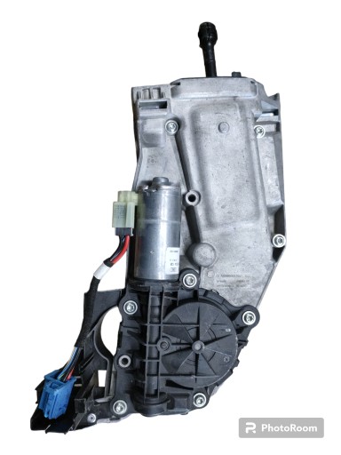 A0999064703 - MERCEDES GLC W253 привод подъемник заслонки задний 0999064703