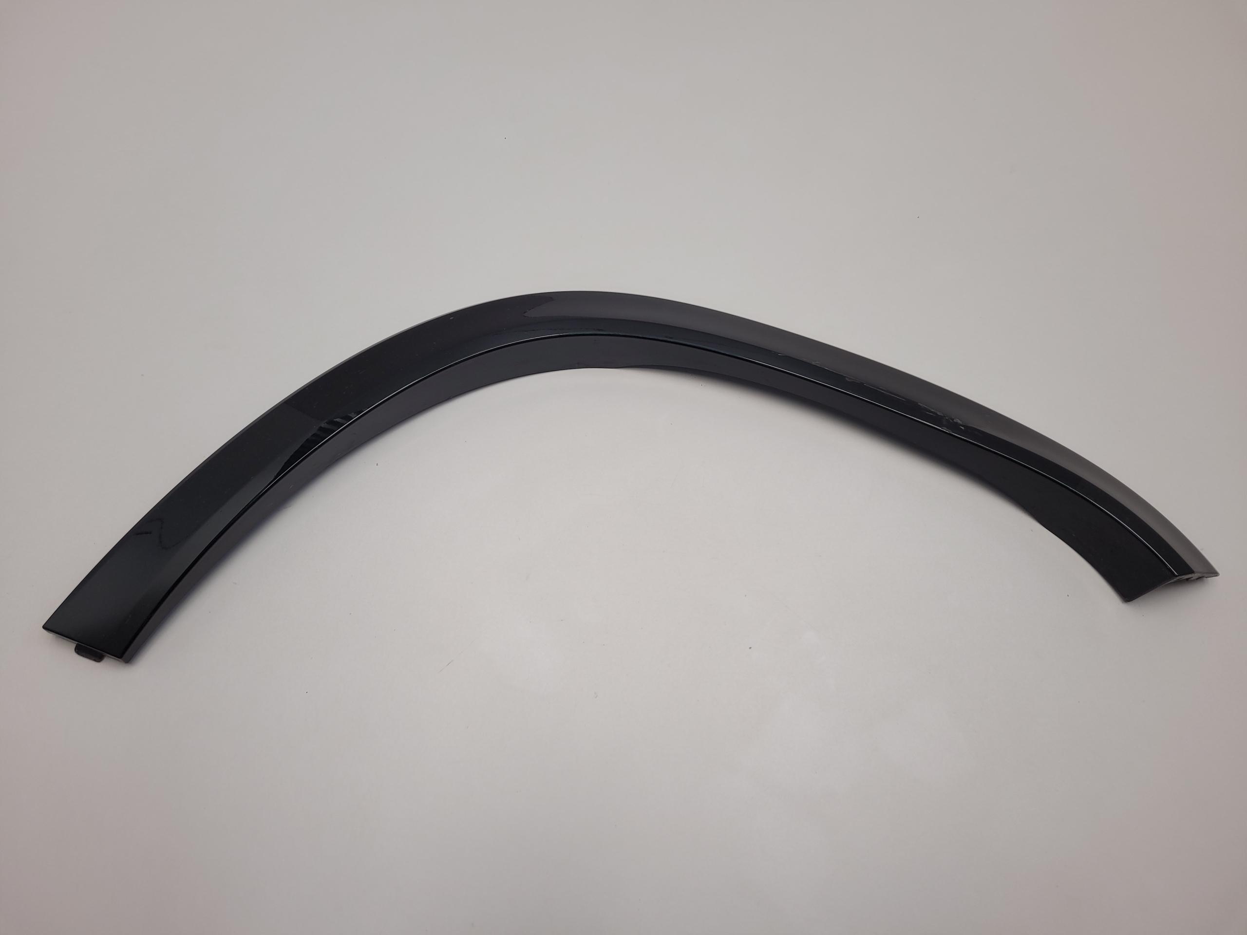 A1678804605 - MERCEDES GLS X167 167 молдинг левый задний Maybach