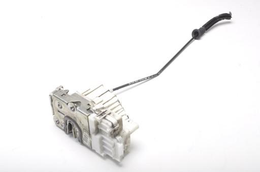 1697202735 - MERCEDES B Class W245 замок дверей лівий передній UK