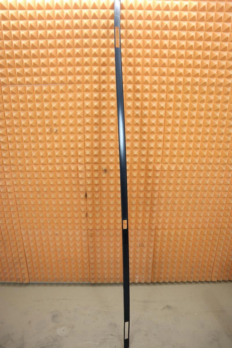 1646903060 - MERCEDES ML W164 LIFT рейка крыши правая