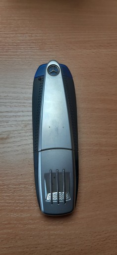 МОДУЛЬ BLUETOOTH ПЕРЕДАТЧИК MERCEDES КОПЫТКО A2048200535