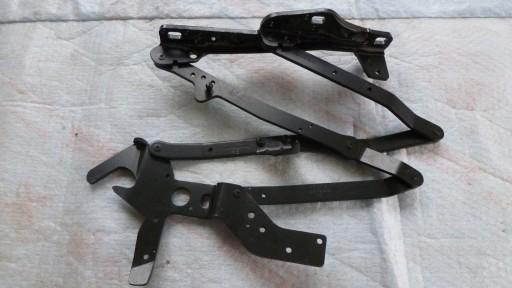 MERCEDES R230 SL500 правий верхній шарнір 12041720200