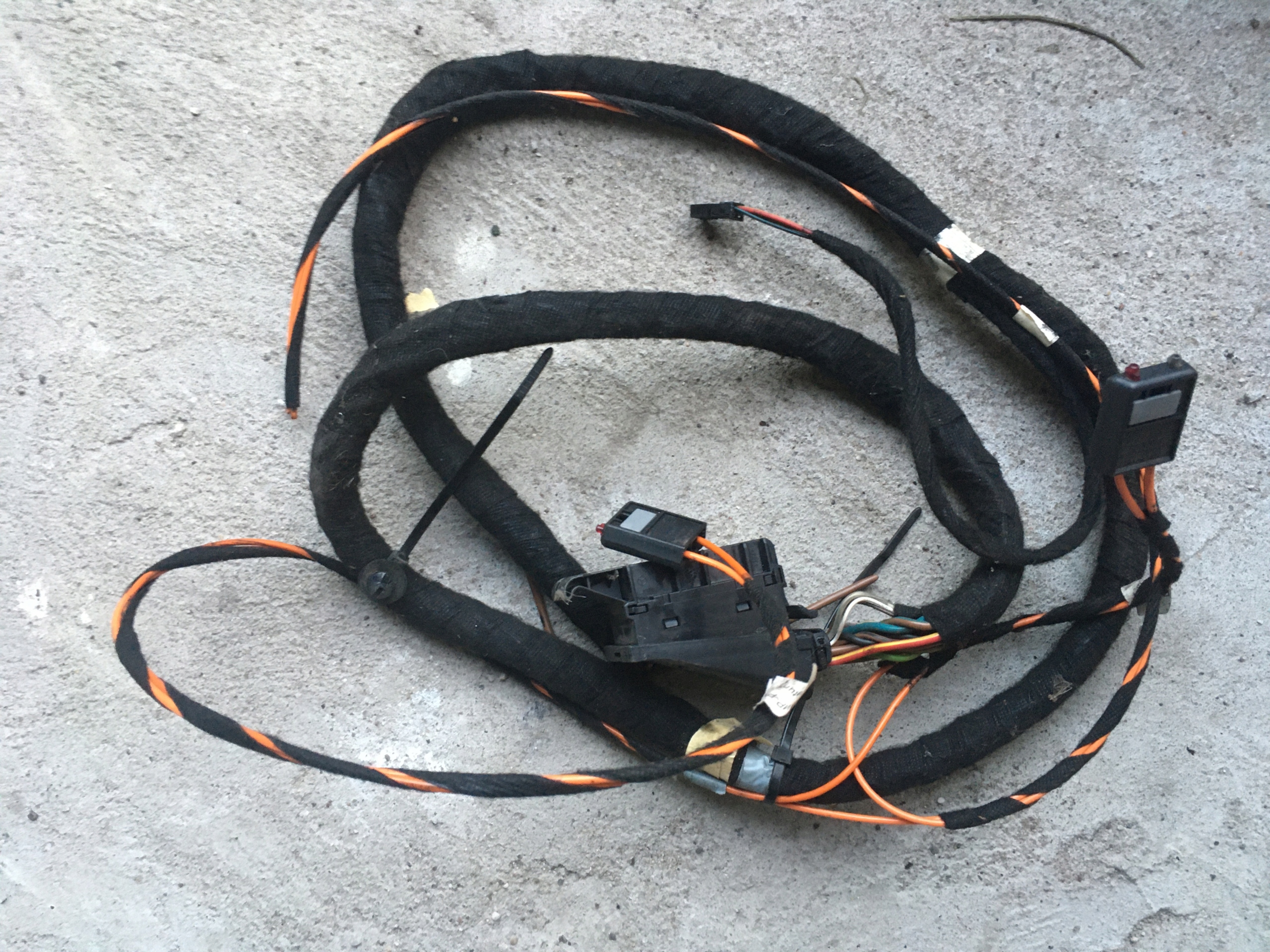 MERCEDES SL R230 W215 вилка усилитель куб