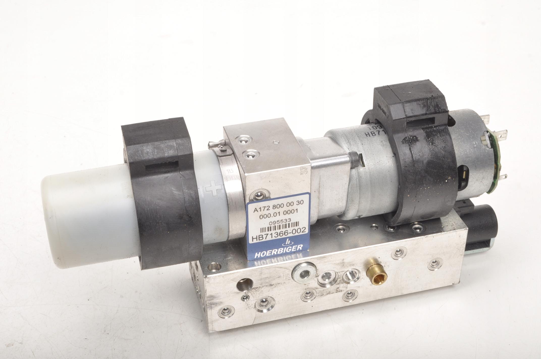 A1728000030 - Привод на крышу насоса Mercedes SLK W172 R172