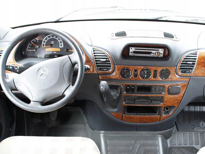 MERCEDES SPRINTER 416 ОБЛИЦЮВАННЯ КАБІНИ ПАНЕЛЬ ДОШКА