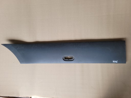 A9106907200 - MERCEDES SPRINTER W907 W910 НАКЛАДКА ЗАДНЯ ПРАВА