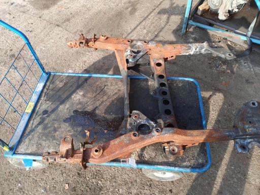 01 - Mercedes v-class vito w447 2.0 cdti сани перед