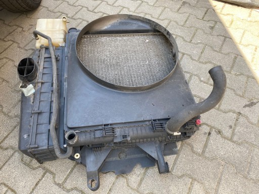 РАДІАТОР MERCEDES VARIO КОМПЛЕКТ РАДІАТОРІВ A6685000300