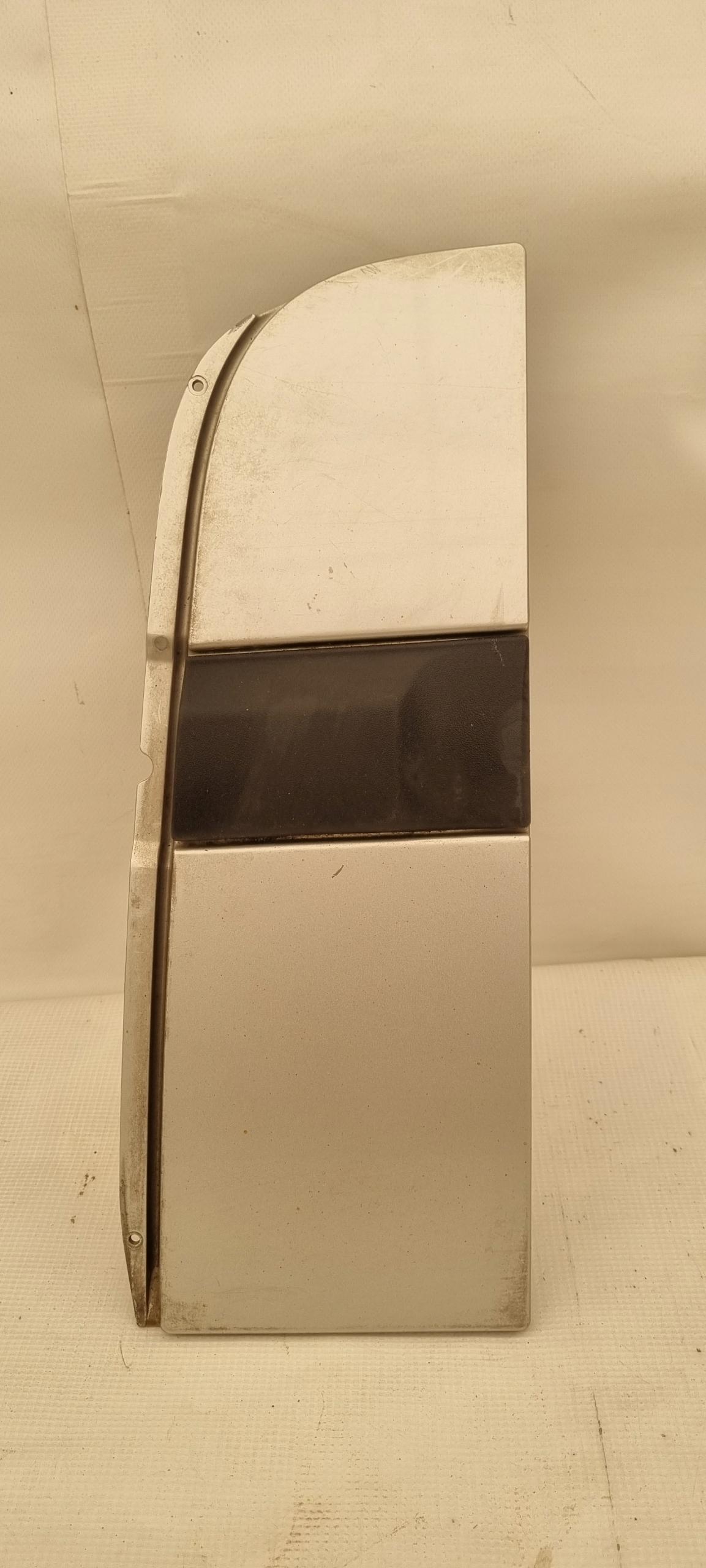 MERCEDES VITO 639 VIANO КРИШКА ПАЛИВНОГО БАКА + КОР