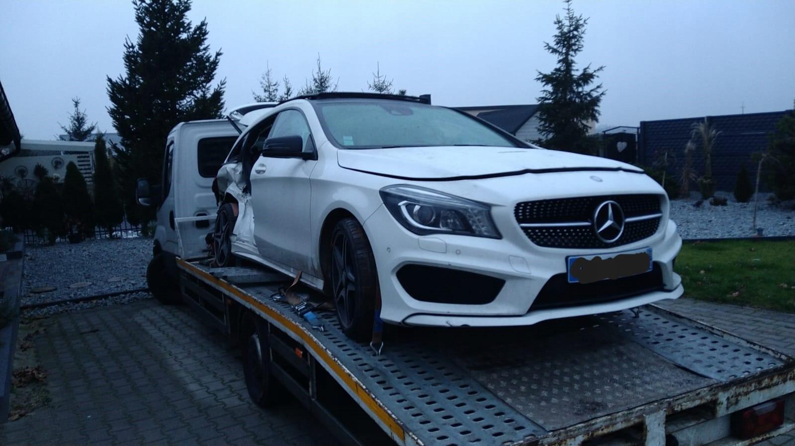 MERCEDES W117 дах панорама сонячний Універсал