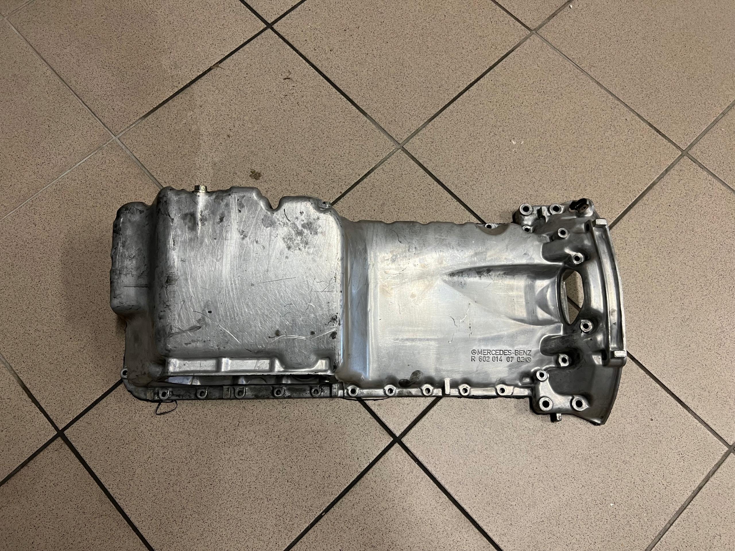 6020140702 - MERCEDES W124 OM602 2.5 TD масляный поддон orig