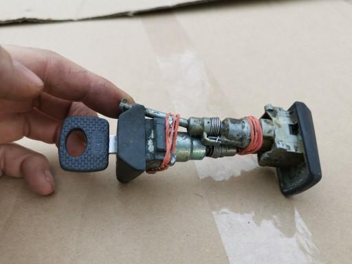 MERCEDES W124 замок ключ вставка замка двери