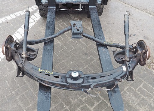 W169ZAWT - Mercedes w169 a-класс подвеска подвеска задней задней оси скамейки здоровой