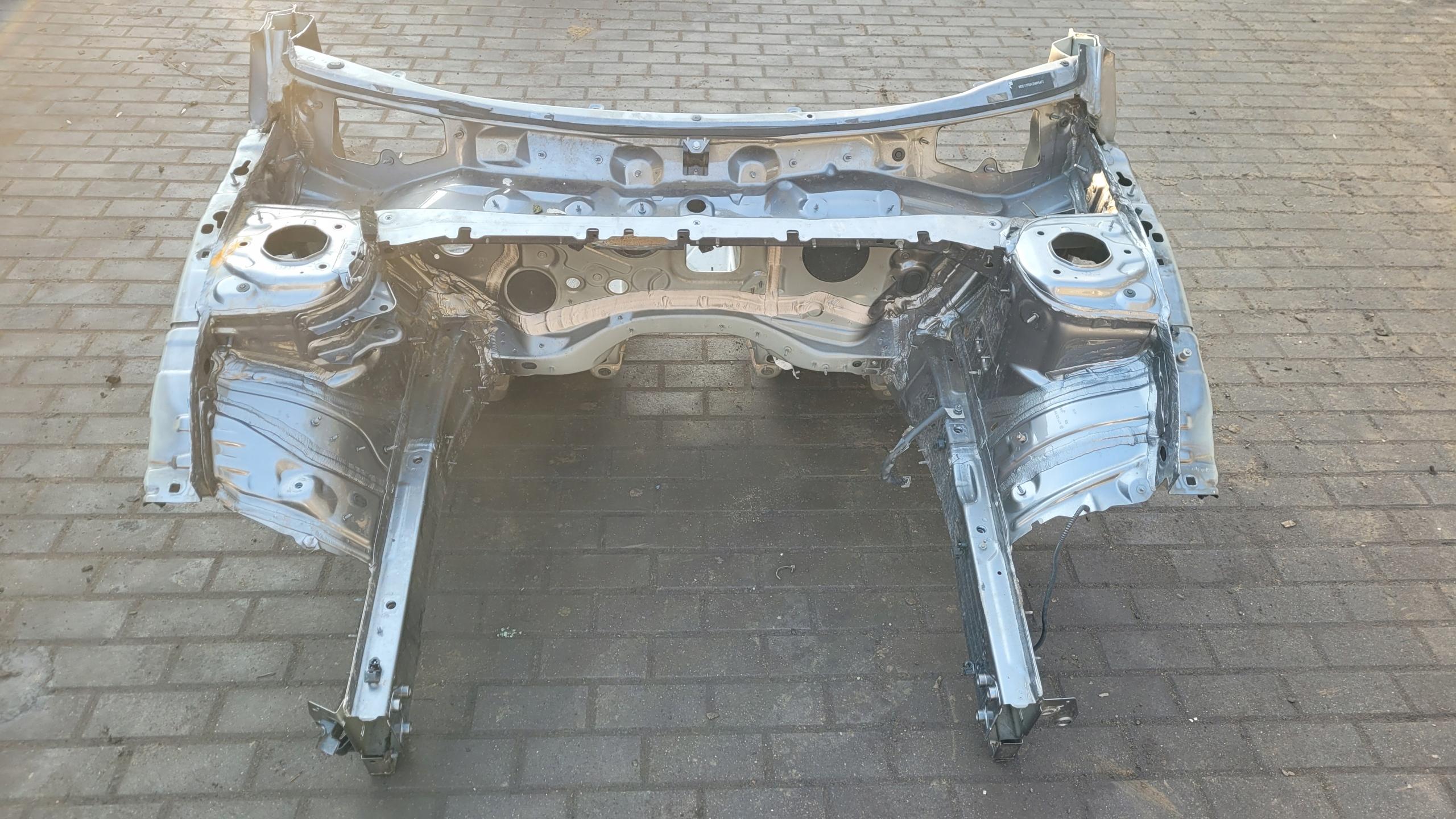 MERCEDES W177 2019R лонжерон левый правый