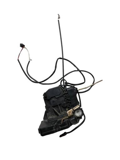 A2117200335 - MERCEDES W203 замок двери левый передний 2117200335