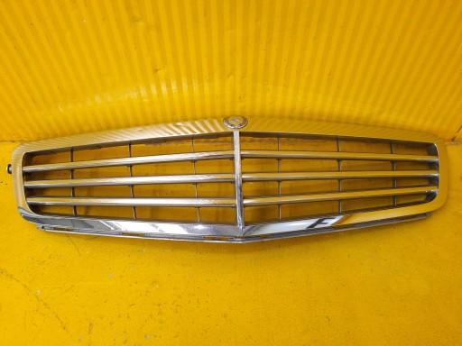 Mercedes W204 решетка радиатора хром A2048800323