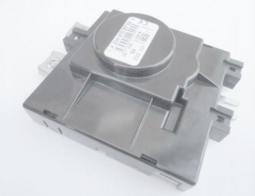 MERCEDES W204 усилитель антенны антенна