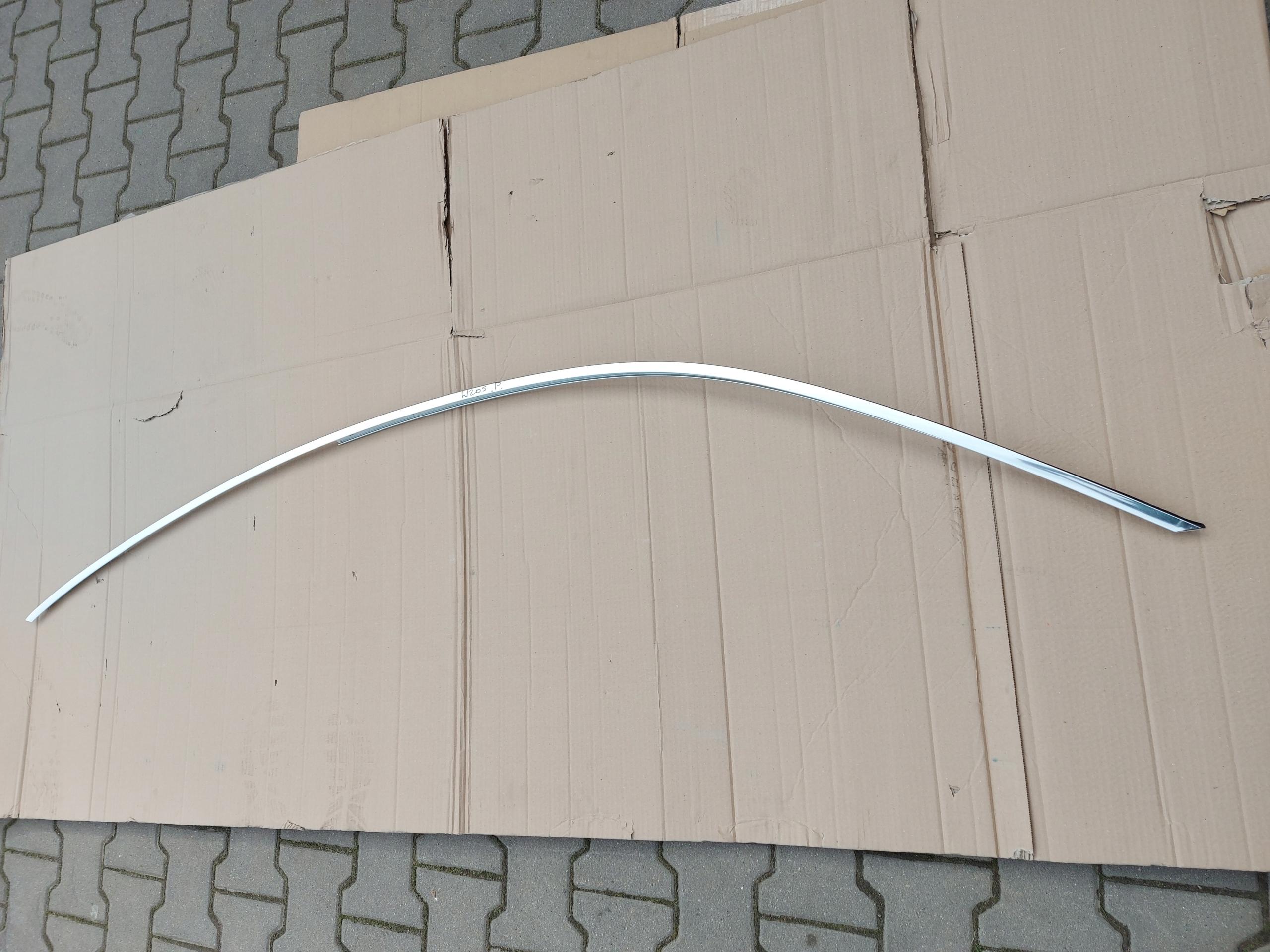 A2056730283 - MERCEDES W205 отделка крыши правое купе