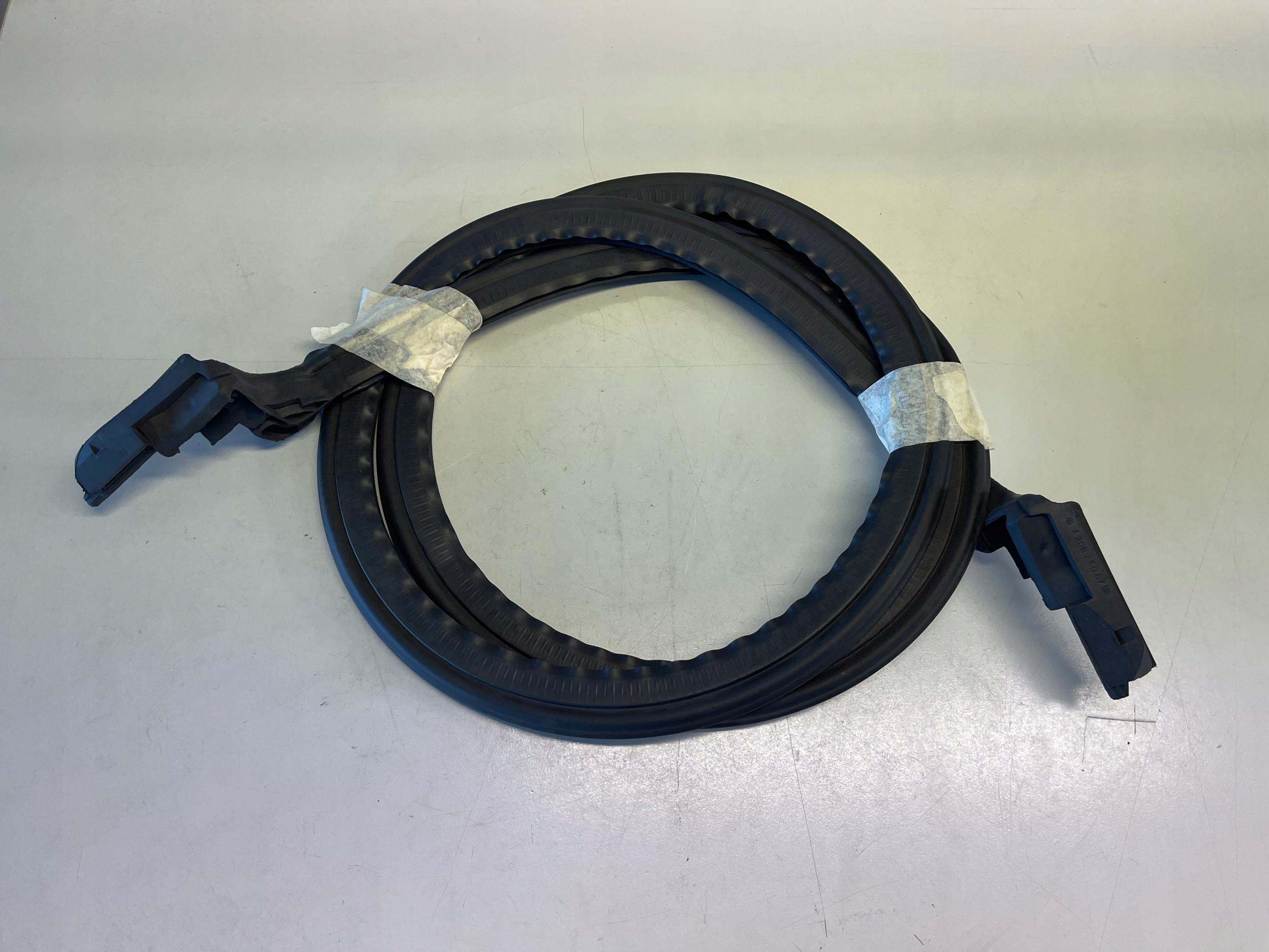 A2087500798 - MERCEDES W208 кабриолет прокладка крышки крыши новый