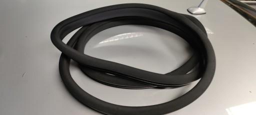 MERCEDES W211 прокладка лівий передній ліфт чорний