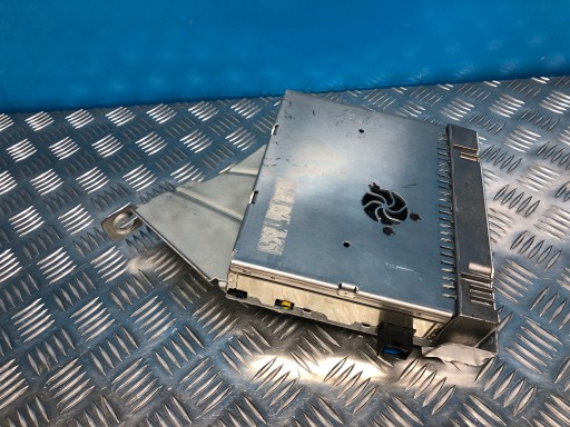 A2118706789 - MERCEDES W211 W219 усилитель HARMAN KARDON LOGIC7