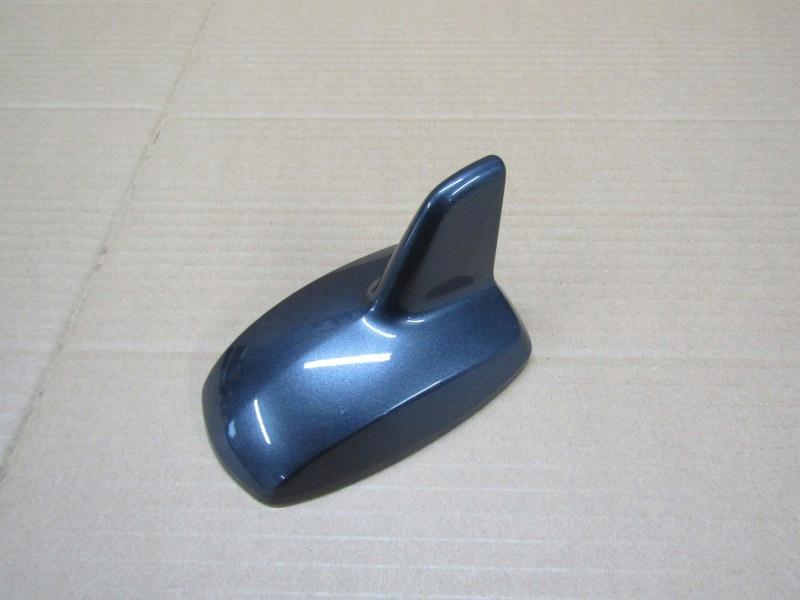 A2128270228 - MERCEDES W212 антена кришка антени даху