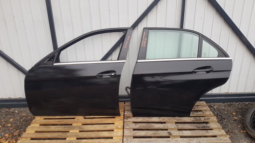 Mercedes w212 lift sedan седан 197 дверной левой задней задней задней панели