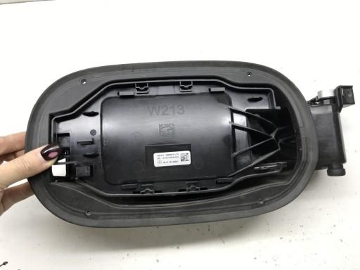 MERCEDES W213 крышка топливного бака A2136302603