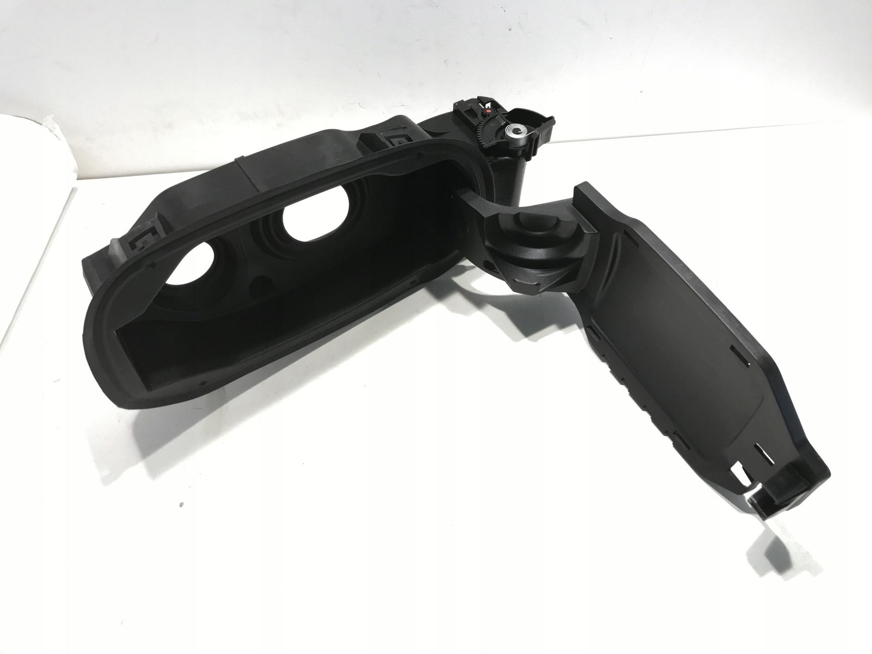 MERCEDES W213 крышка топливного бака A2136303003