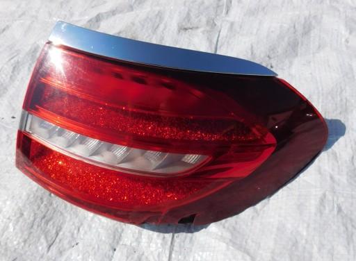 MERCEDES W213 универсал лампа правая задняя в крыло