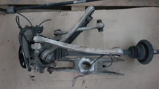 Mercedes w213 w238 стойка підвіски важелі лівий зад