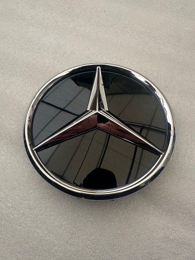 A2138880201 A213 - MERCEDES W213 ЛОГОТИП БЕЙДЖ A2138880201....