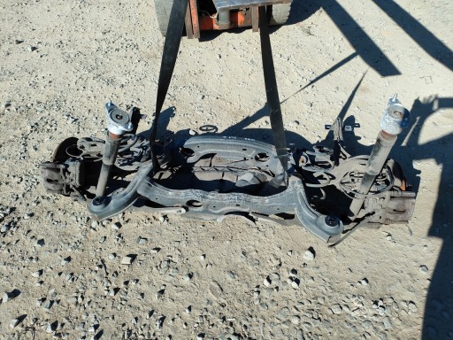 Mercedes w246 b-class задня підвіска