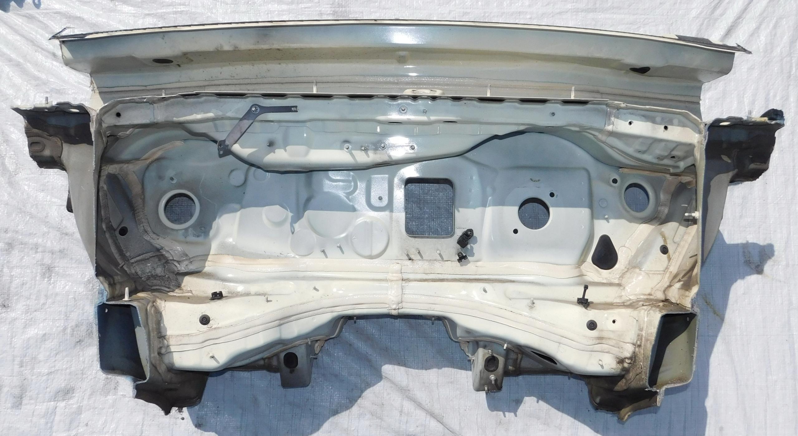 MERCEDES W246 перебирання стіни ГРОДЗ Європа 2014